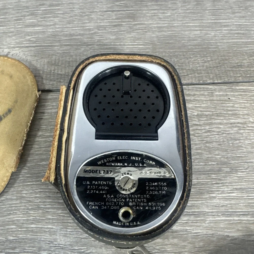 Working Weston Master III Exposure Meter with Case‎ Cracked Glass